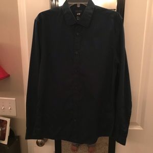 H&M button up shirt